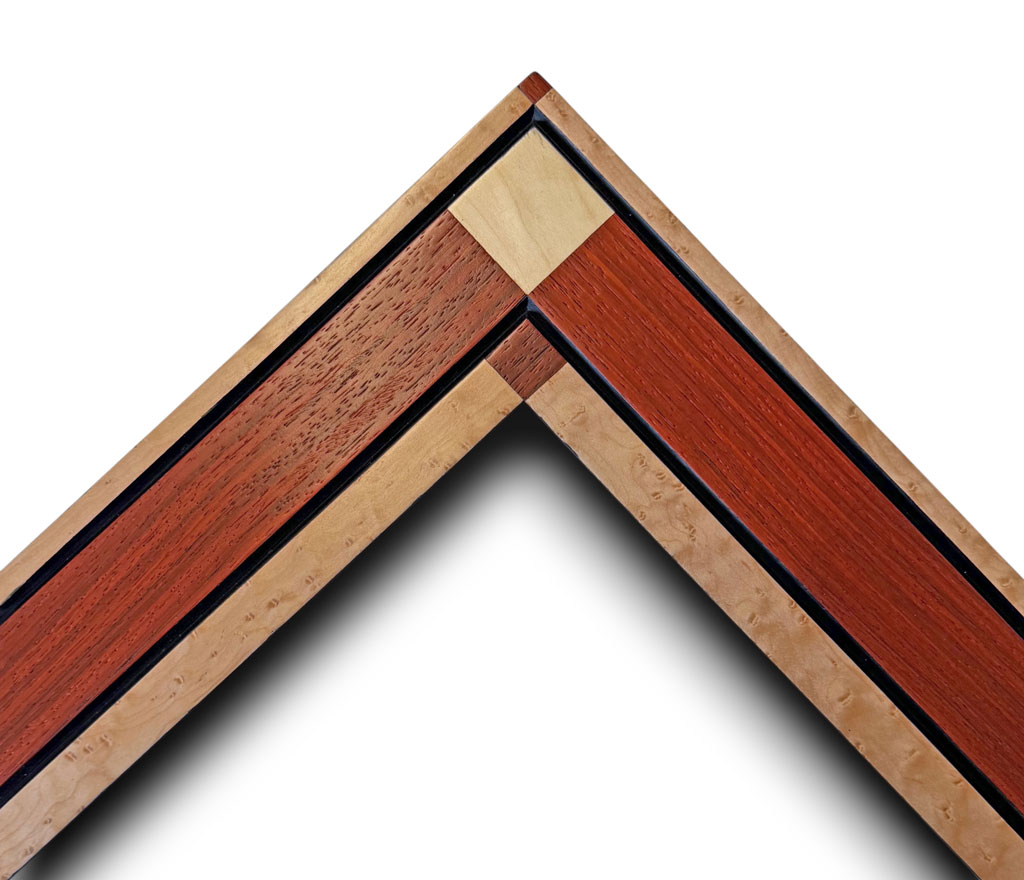 Arcobaleno 90, Placage érable moucheté padouk