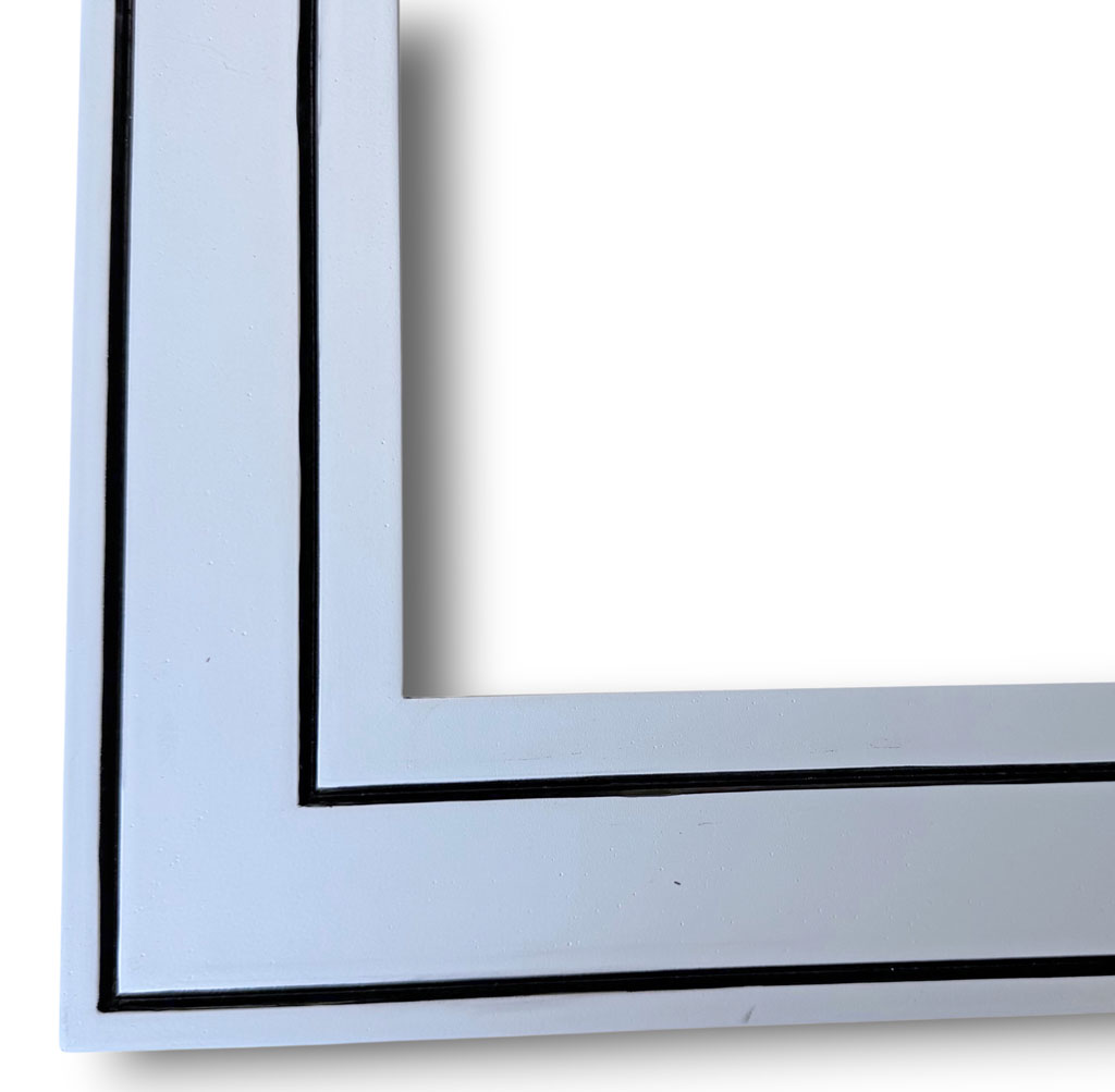 Arcobaleno 90, Satiné blanc creux noirs